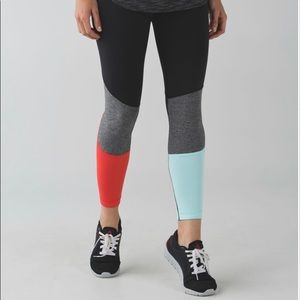 Lululemon Pedal To The Medal 7/8 Tight